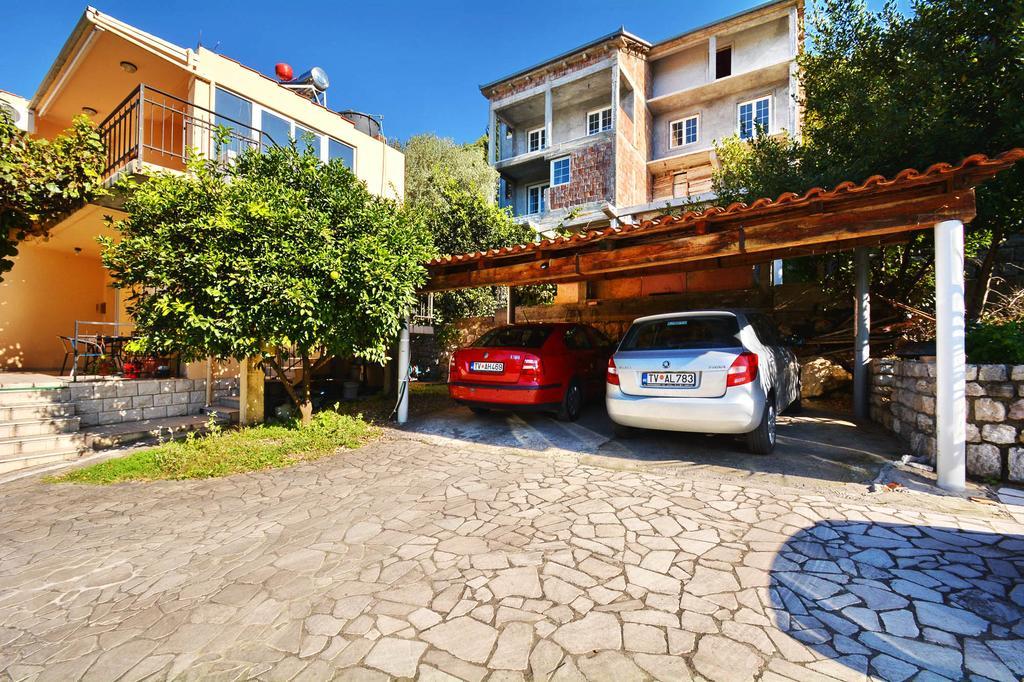Apartment Rita Тиват Екстериор снимка