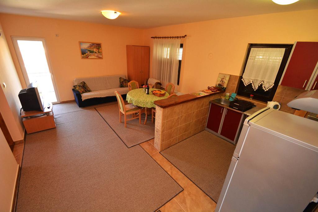 Apartment Rita Тиват Екстериор снимка